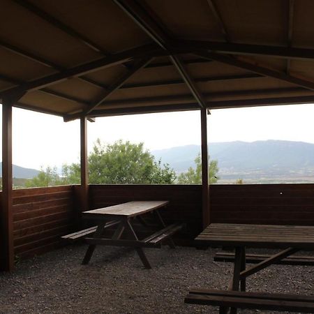 Albergue Restaurante De Artieda Exteriör bild
